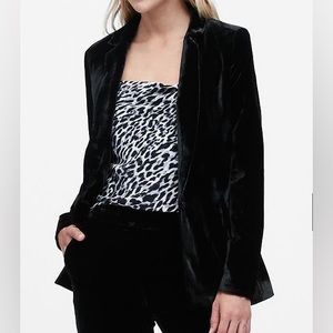 Banana Republic Black velvet blazer